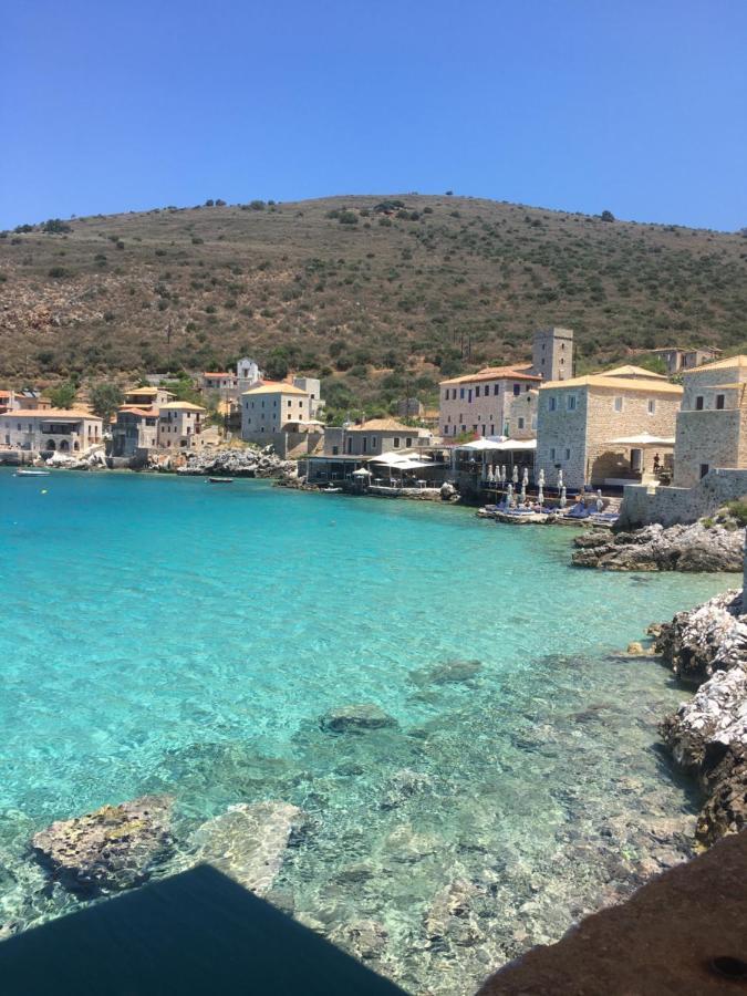 Πύργος Παραδοσιακός Με Μαγευτική Θέα - Villa Traditional Tower With Amazing Sea View Areopoli Eksteriør billede